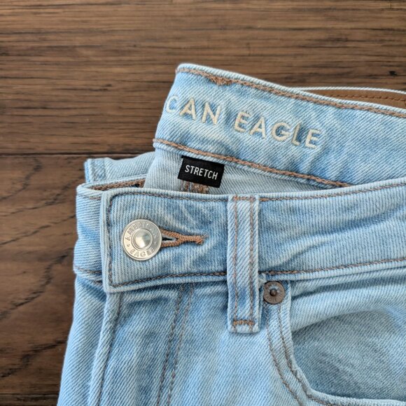 American Eagle mom straight jeans light wash size 2 X-long - Picture 5 of 15